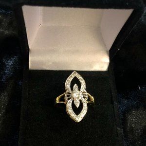 Solid 18K Yellow Gold Diamond Art Deco Ring
